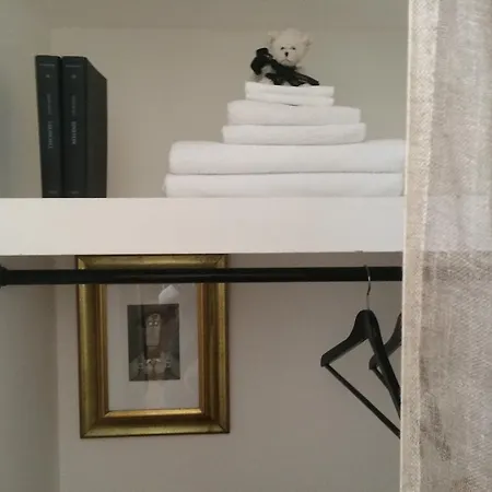 House System Bed & Breakfast Giarre