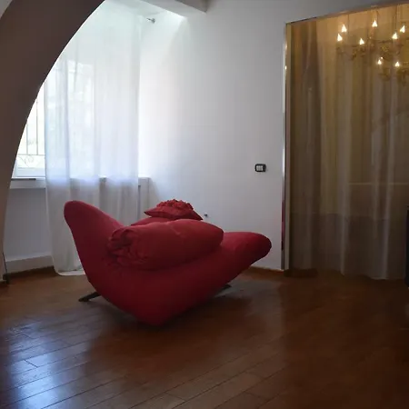 House System 4* Giarre