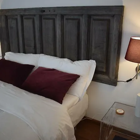 豪斯德穆住宿加早餐旅馆 4* 加里